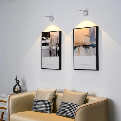Wireless Spotlight with Motion Sensor - LumaFlex Technology