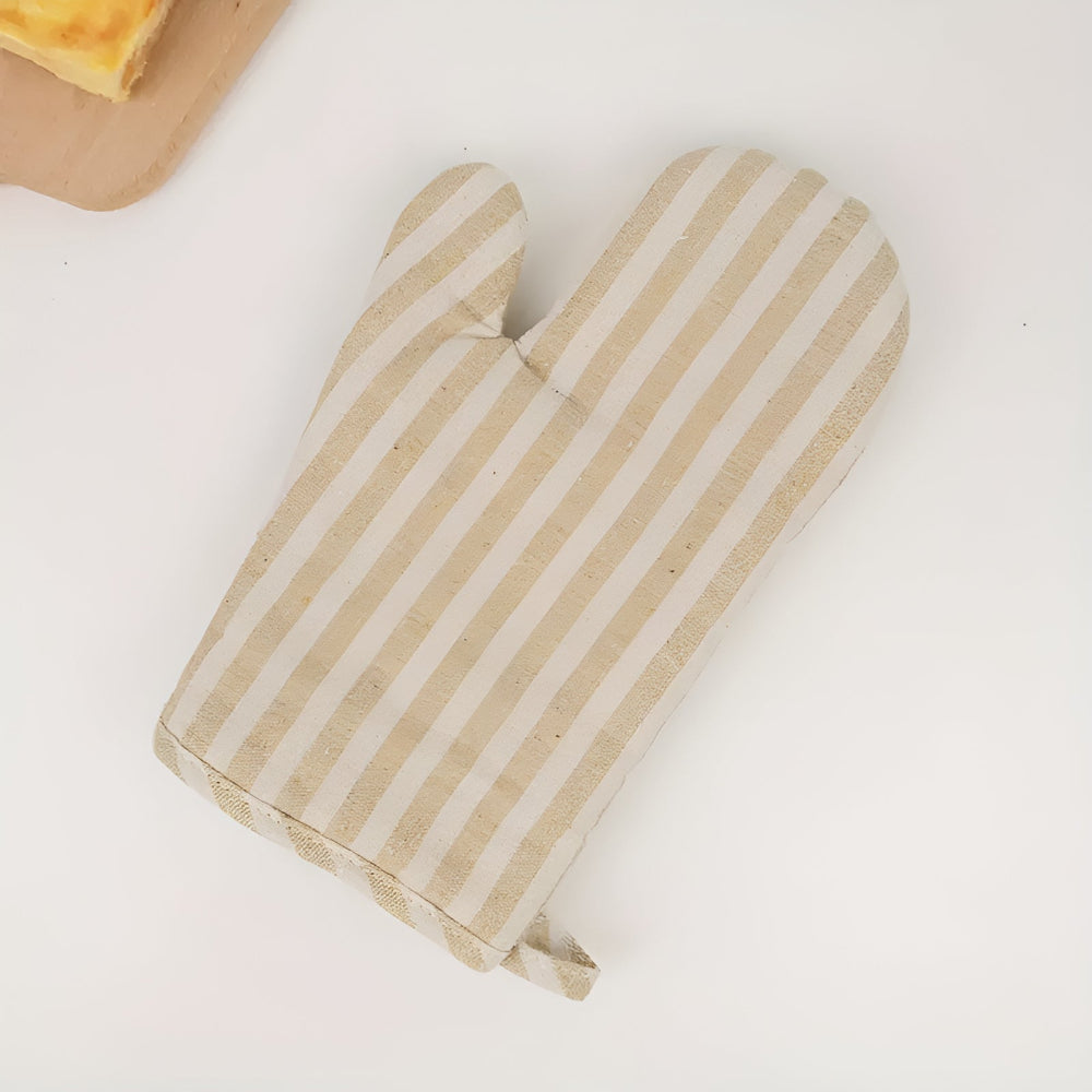 Striped Heat-Resistant Oven Mittens – Non-Slip Kitchen Gloves