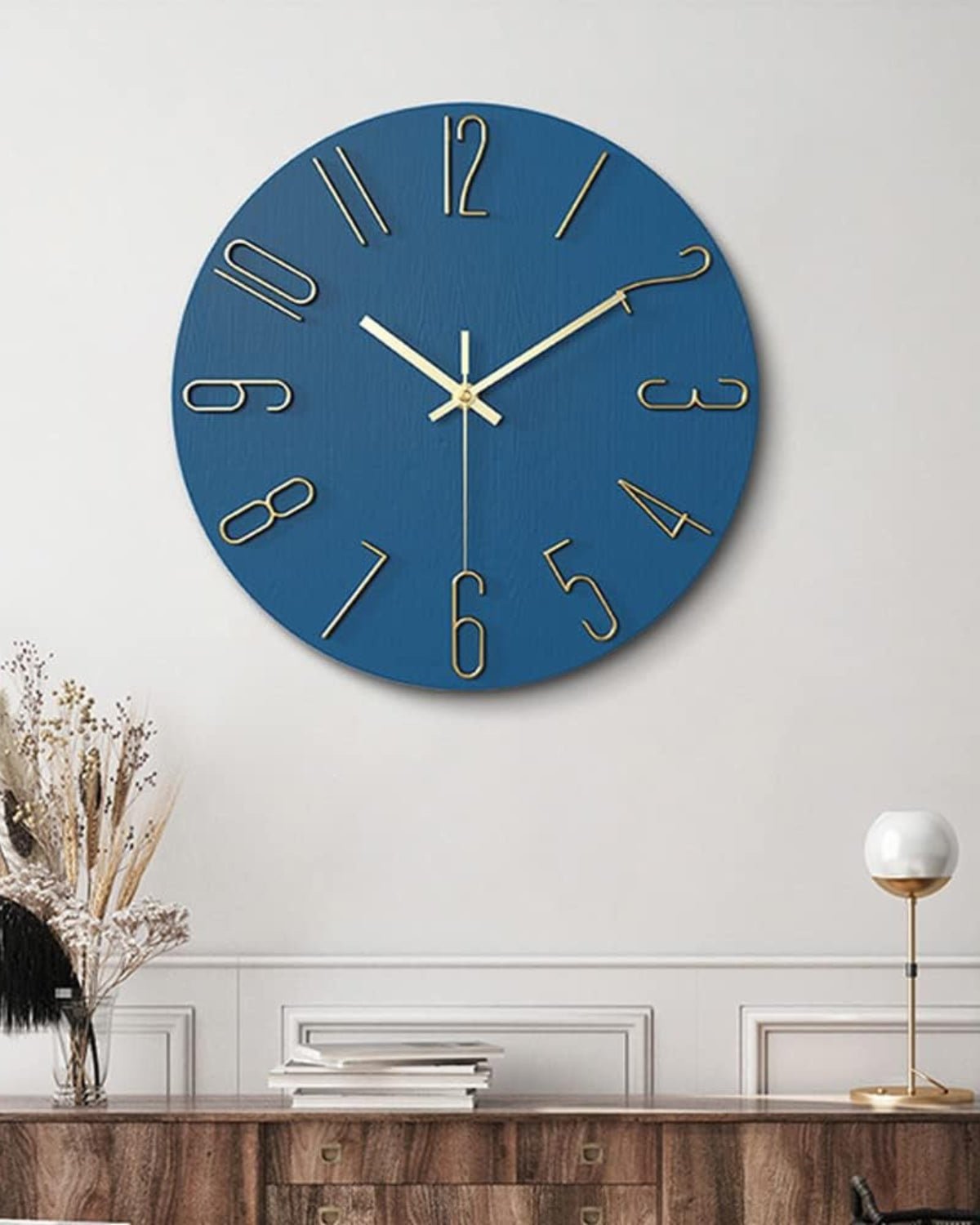Minimalist Wall Clock – Elegant Design for Home Decor