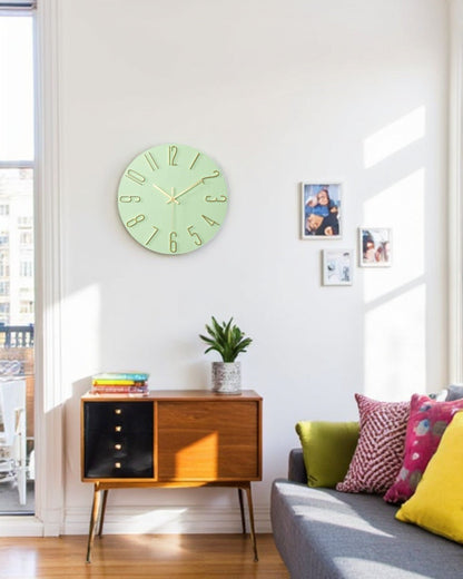 Minimalist Wall Clock – Elegant Design for Home Decor