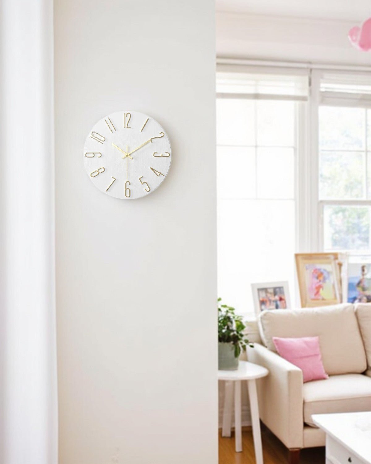 Minimalist Wall Clock – Elegant Design for Home Decor