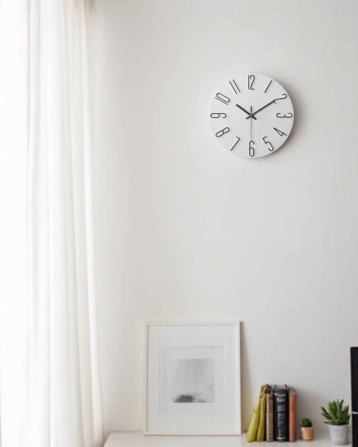 Minimalist Wall Clock – Elegant Design for Home Decor