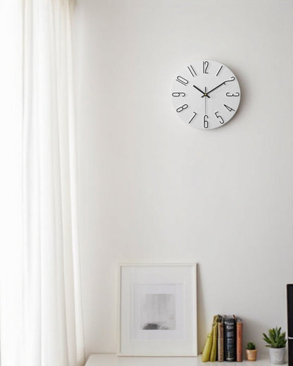 Minimalist Wall Clock – Elegant Design for Home Decor
